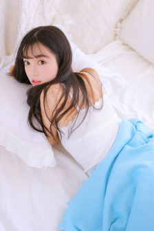 第一章厨房春潮在线阅读